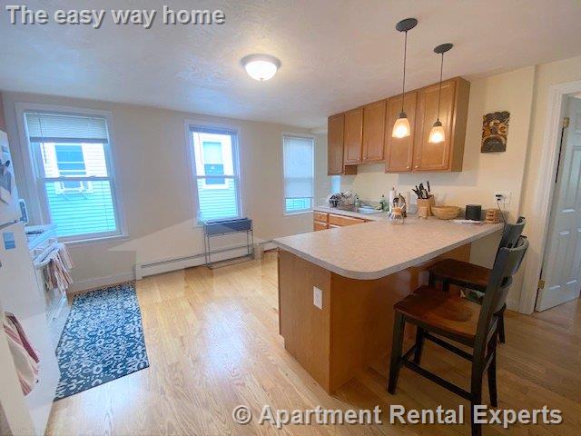 2 bed, 1 bath apartment for rent at 395 Columbia St Unit 3, Inman Square — photo 5 of 19