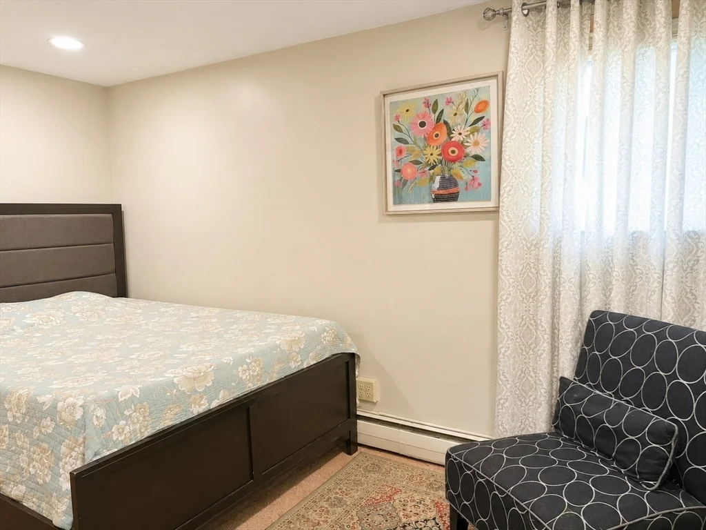 3 bed, 3 bath apartment for rent at 395 East St, Sharon — photo 12 of 21