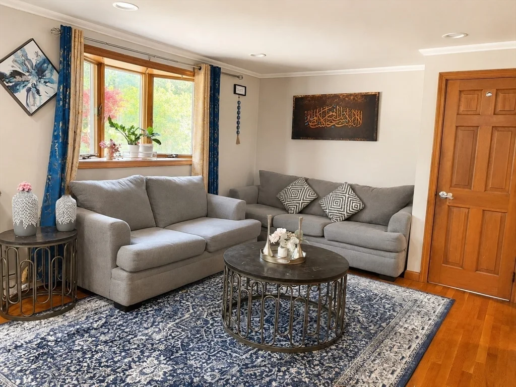 3 bed, 3 bath apartment for rent at 395 East St, Sharon — photo 3 of 21