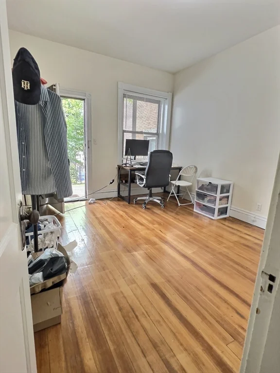 1 bed, 1 bath apartment for rent at 395 Harvard Unit 2, Coolidge Corner — photo 6 of 7