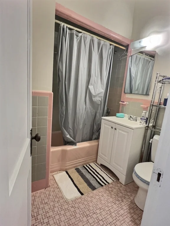 1 bed, 1 bath apartment for rent at 395 Harvard Unit 2, Coolidge Corner — photo 5 of 7