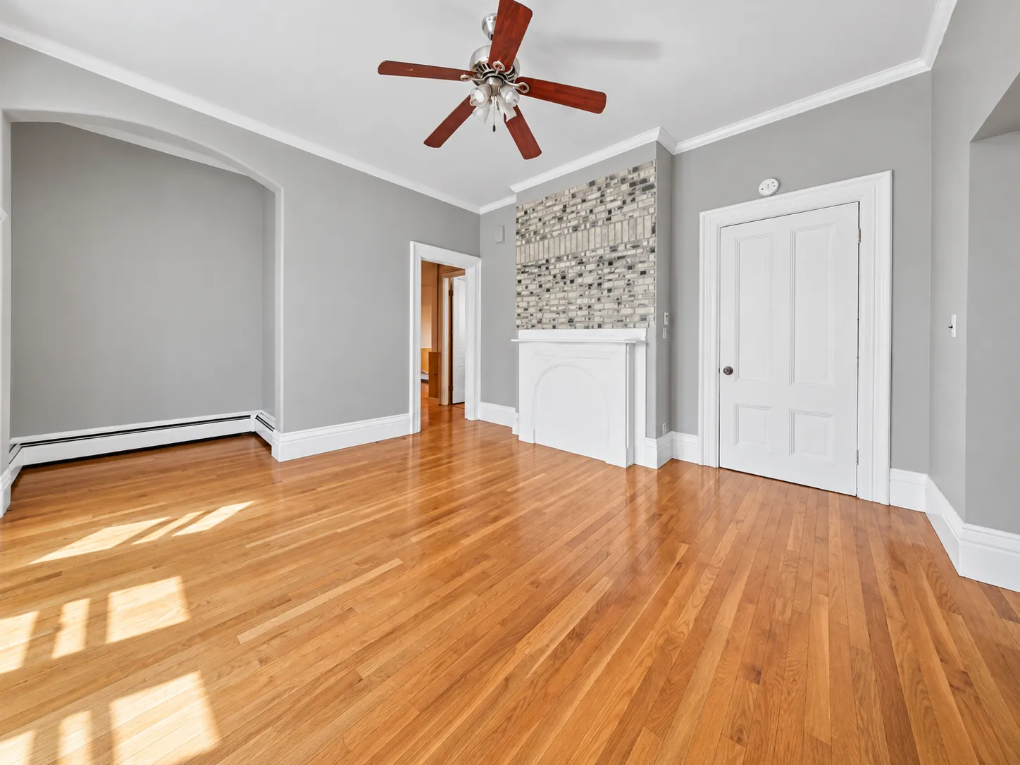 3 bed, 1 bath apartment for rent at 395 Lexington St Unit 1, Auburndale — photo 8 of 16