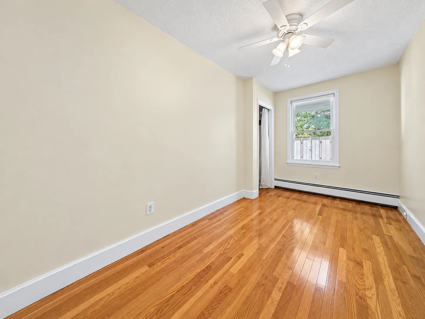 3 bed, 1 bath apartment for rent at 395 Lexington St Unit 1, Auburndale — photo 12 of 16