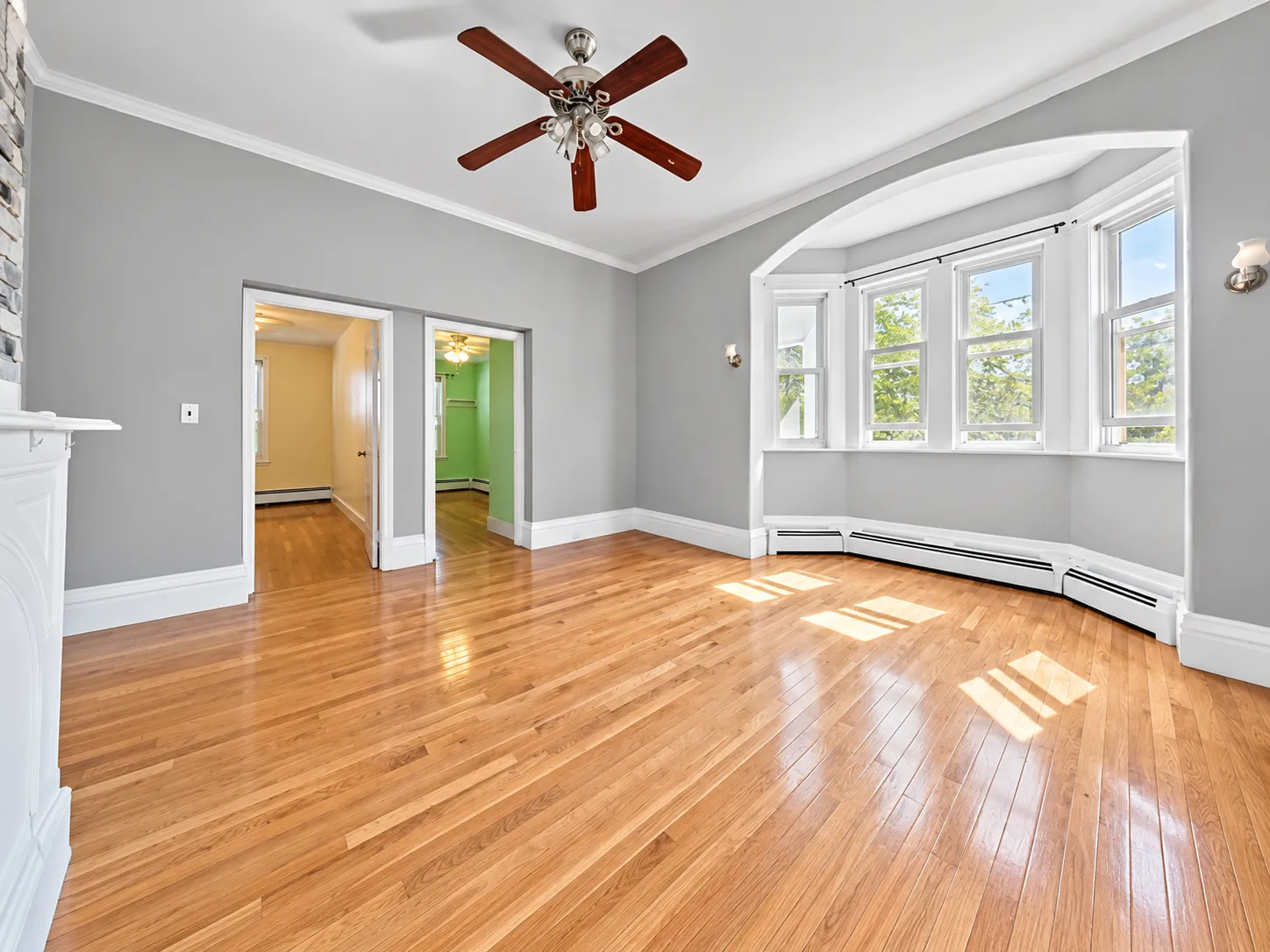 3 bed, 1 bath apartment for rent at 395 Lexington St Unit 1, Auburndale — photo 4 of 16