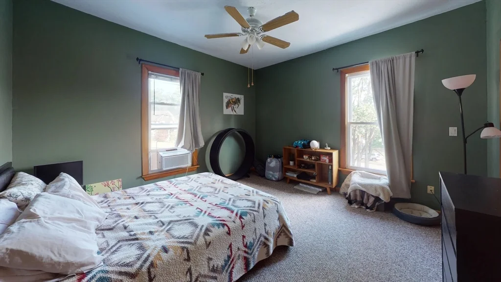5 bed, 2 bath apartment for rent at 395 Lexington St Unit 2, Newton — photo 4 of 13
