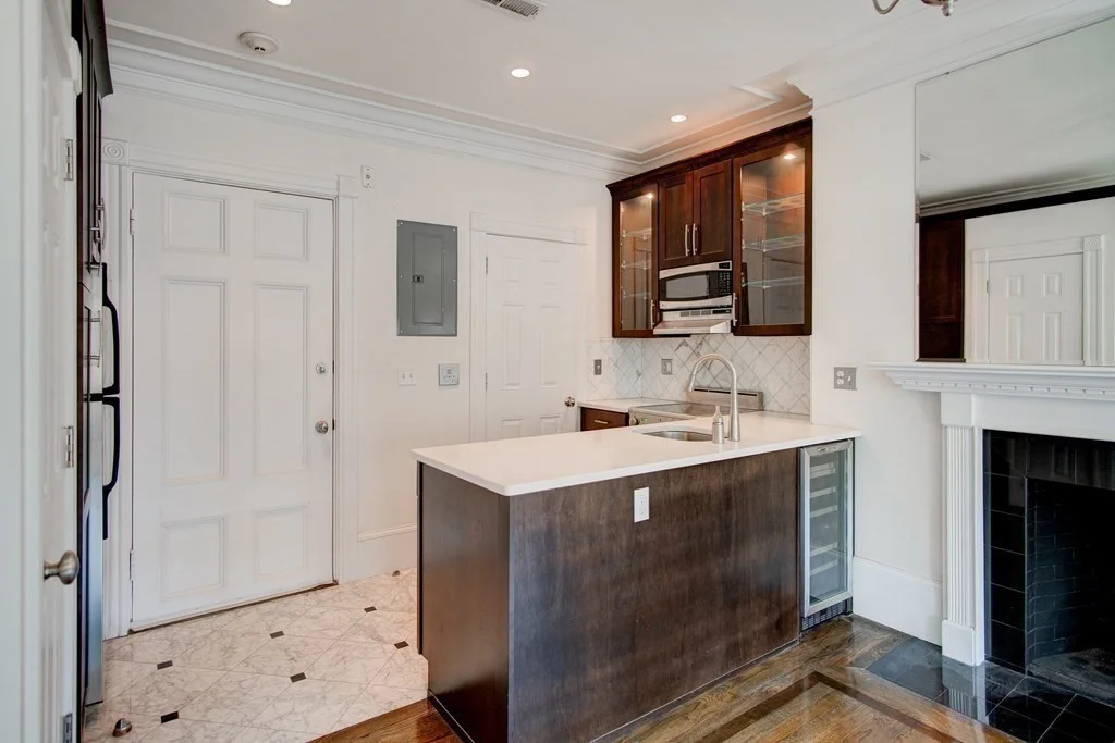 1 bed, 1 bath apartment for rent at 395 Marlborough St Unit 7, Back Bay — photo 3 of 14
