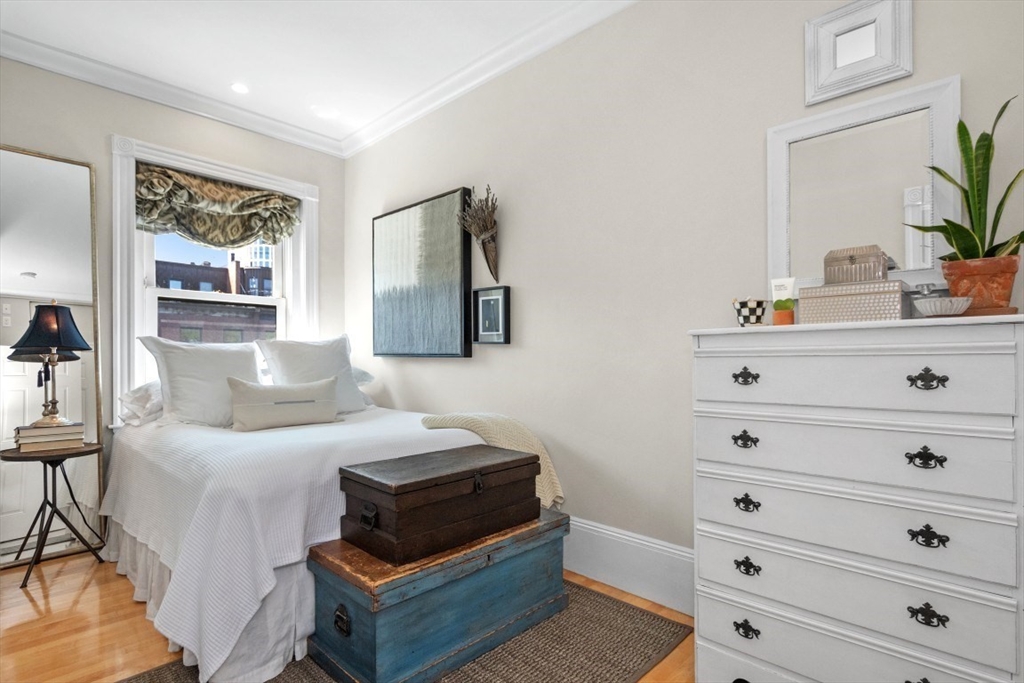 1 bed, 1 bath apartment for rent at 395 Marlborough St Unit 9, Back Bay — photo 11 of 32