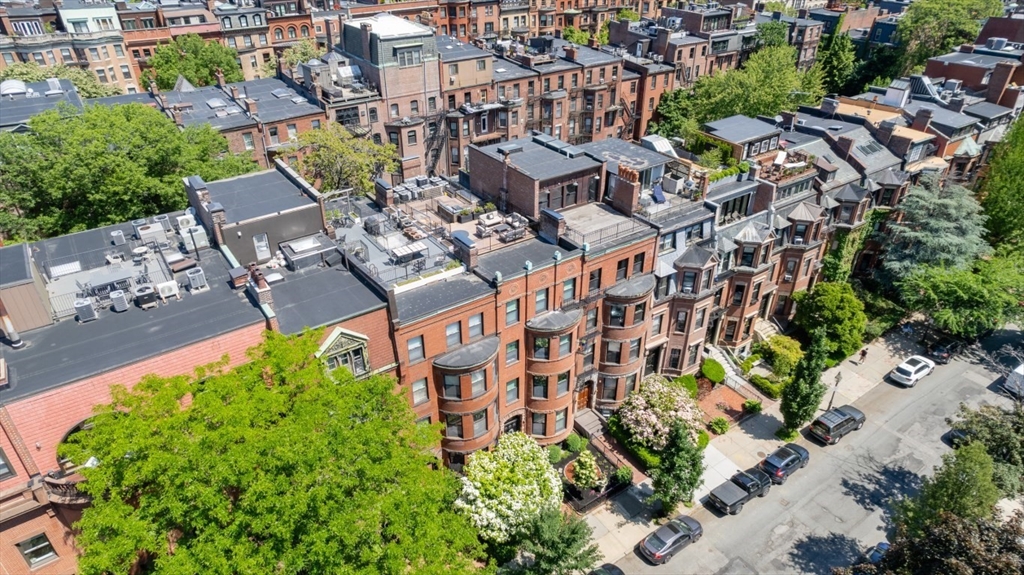 1 bed, 1 bath apartment for rent at 395 Marlborough St Unit 9, Back Bay — photo 22 of 32