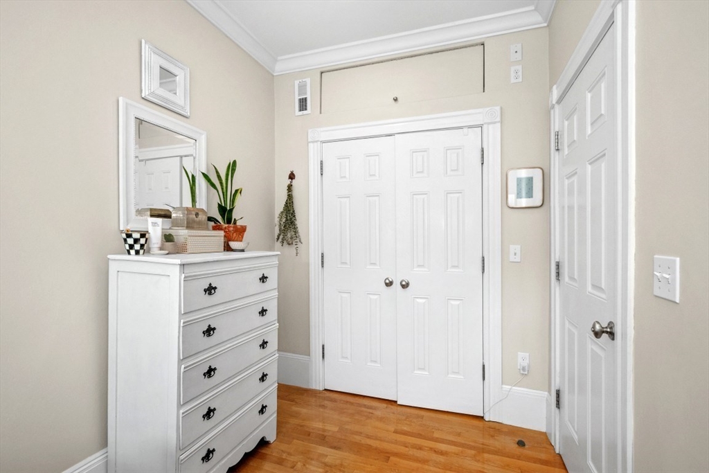 1 bed, 1 bath apartment for rent at 395 Marlborough St Unit 9, Back Bay — photo 12 of 32