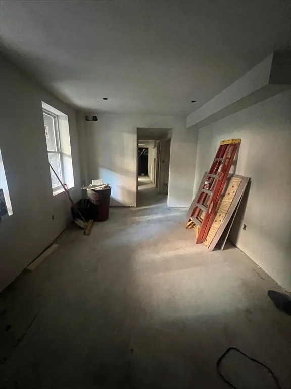 4 bed, 2 bath apartment for rent at 395 W 4th St Unit 1, South Boston — photo 26 of 30