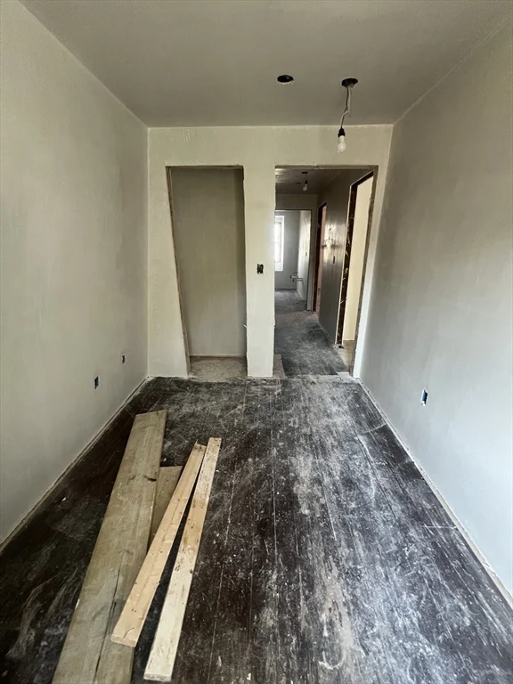 4 bed, 2 bath apartment for rent at 395 W 4th St Unit 2, South Boston — photo 8 of 34