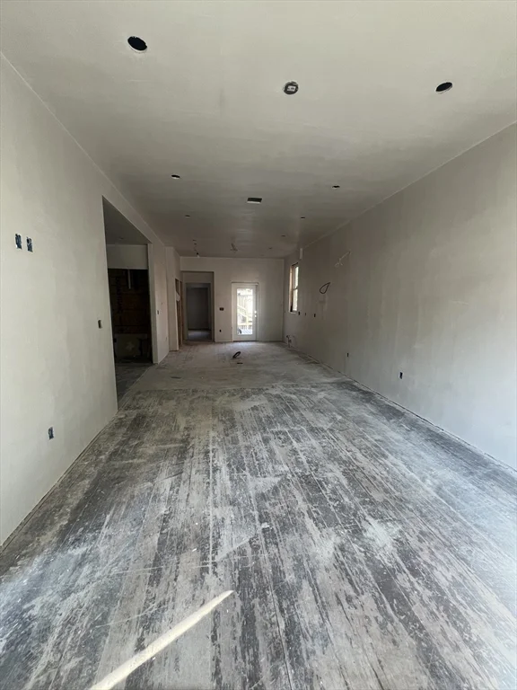 4 bed, 2 bath apartment for rent at 395 W 4th St Unit 2, South Boston — photo 22 of 34