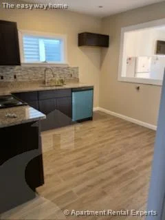 2 bed, 1 bath apartment for rent at 395 Washington St Unit 1, Ward Two — photo 5 of 9