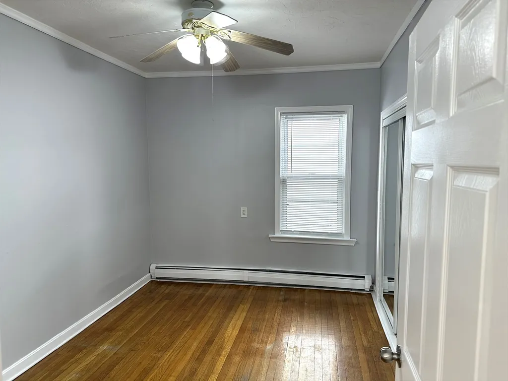 3 bed, 1 bath apartment for rent at 396 Durfee St Unit 1, Fall River — photo 3 of 13