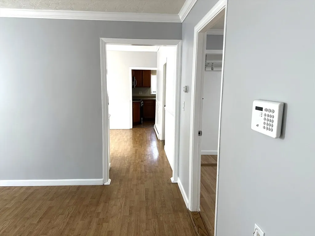 3 bed, 1 bath apartment for rent at 396 Durfee St Unit 1, Fall River — photo 9 of 13