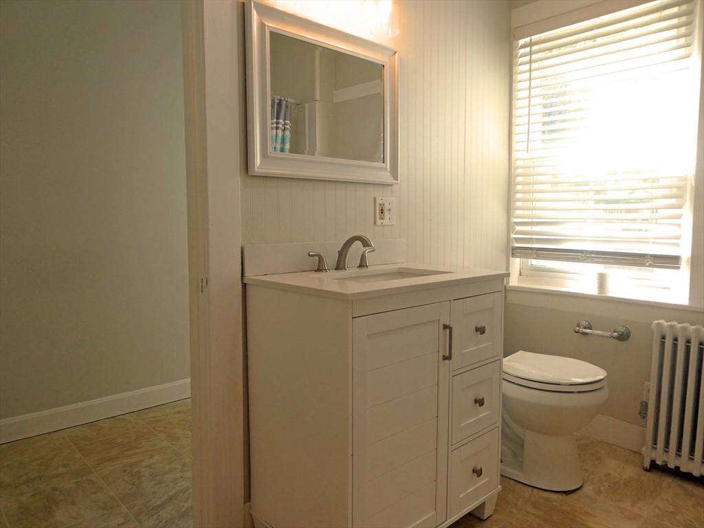 3 bed, 1 bath apartment for rent at 396 Pearl St Unit HOUSE, Brockton — photo 11 of 15