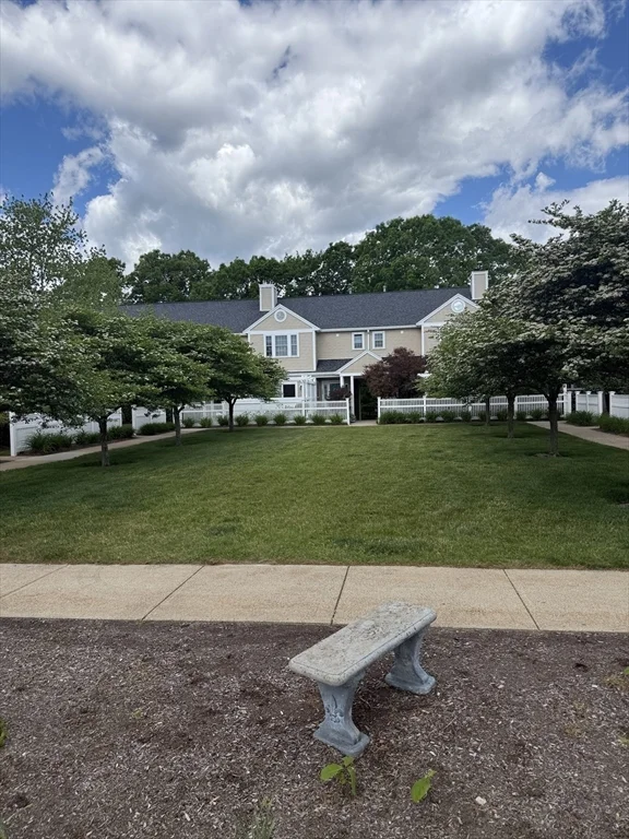 2 bed, 2 bath apartment for rent at 396 Tilden Commons Ln Unit 396, Braintree Highlands — photo 14 of 17