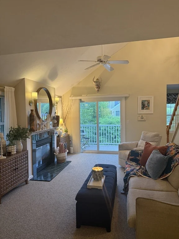 2 bed, 2 bath apartment for rent at 396 Tilden Commons Ln Unit 396, Braintree Highlands — photo 3 of 17