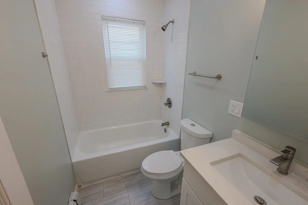 3 bed, 1 bath apartment for rent at 3960 Washington St Unit 2, Roslindale — photo 14 of 20