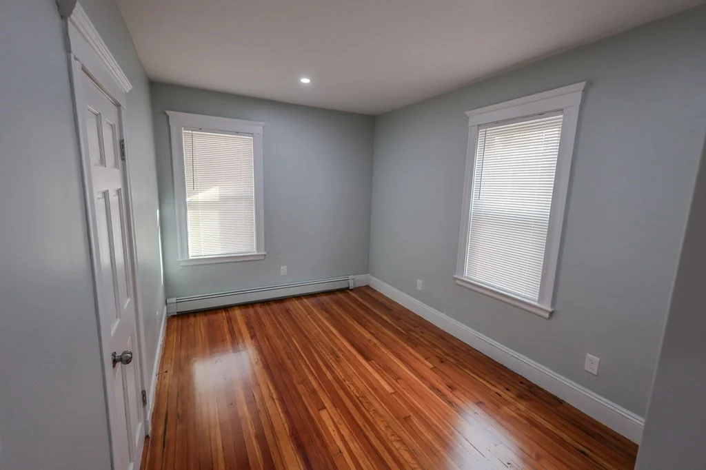 3 bed, 1 bath apartment for rent at 3960 Washington St Unit 2, Roslindale — photo 11 of 20