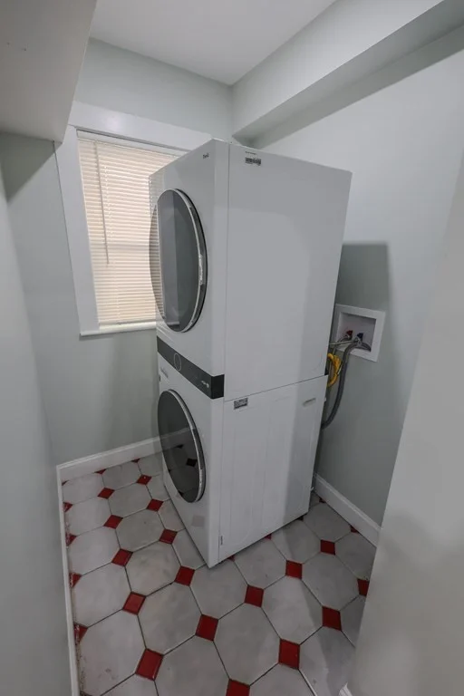 3 bed, 1 bath apartment for rent at 3960 Washington St Unit 2, Roslindale — photo 7 of 20