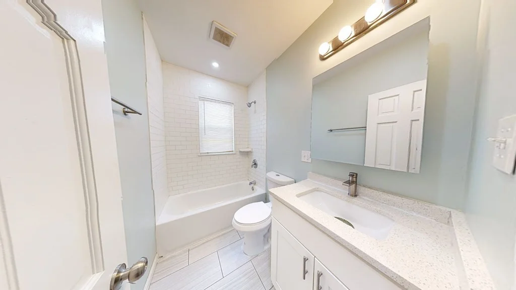 3 bed, 1 bath apartment for rent at 3960 Washington St Unit 3, Roslindale — photo 21 of 25