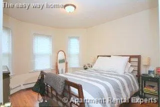 2 bed, 1 bath apartment for rent at 397.5 Columbia St Unit 2, Inman Square — photo 14 of 17