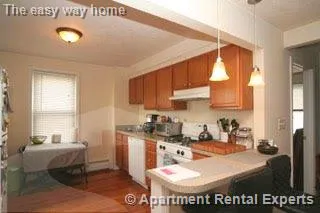 2 bed, 1 bath apartment for rent at 397.5 Columbia St Unit 2, Inman Square