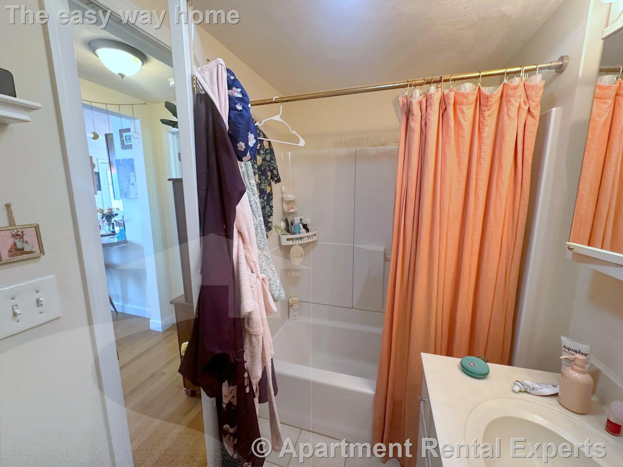 2 bed, 1 bath apartment for rent at 397.5 Columbia St Unit 3, Inman Square — photo 9 of 13