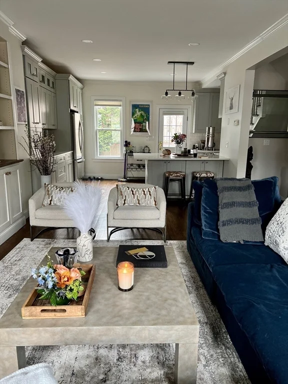 3 bed, 2 bath apartment for rent at 397 E 5th St Unit 1, South Boston — photo 6 of 14
