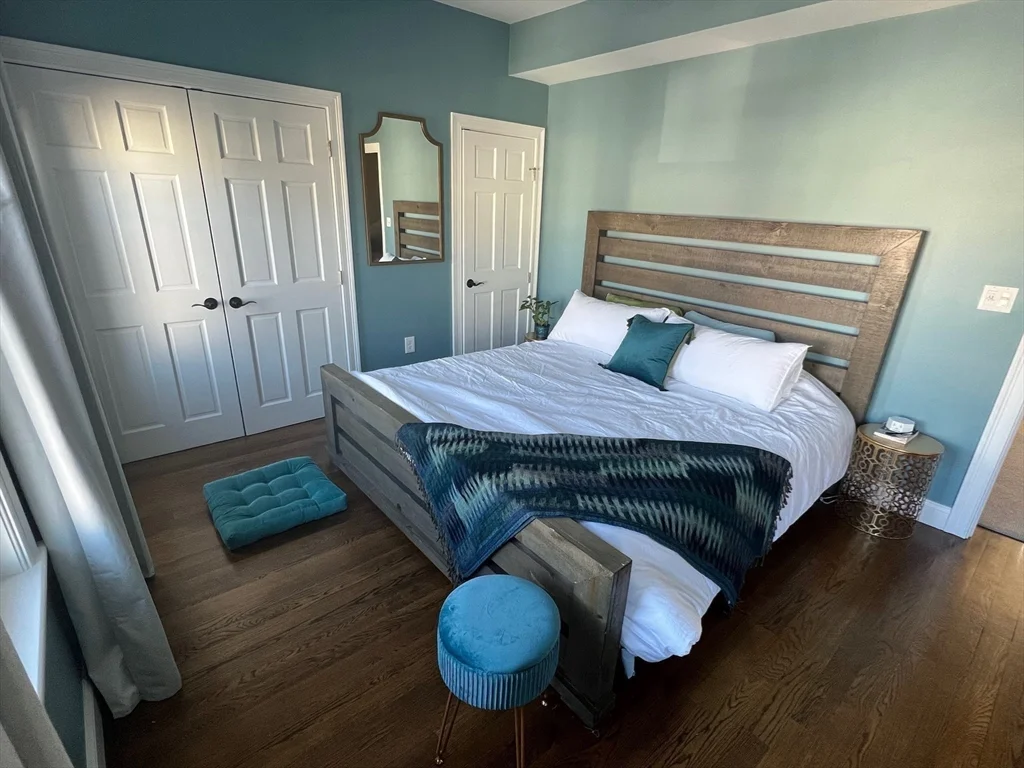 3 bed, 2 bath apartment for rent at 397 E 5th St Unit 1, South Boston — photo 9 of 14