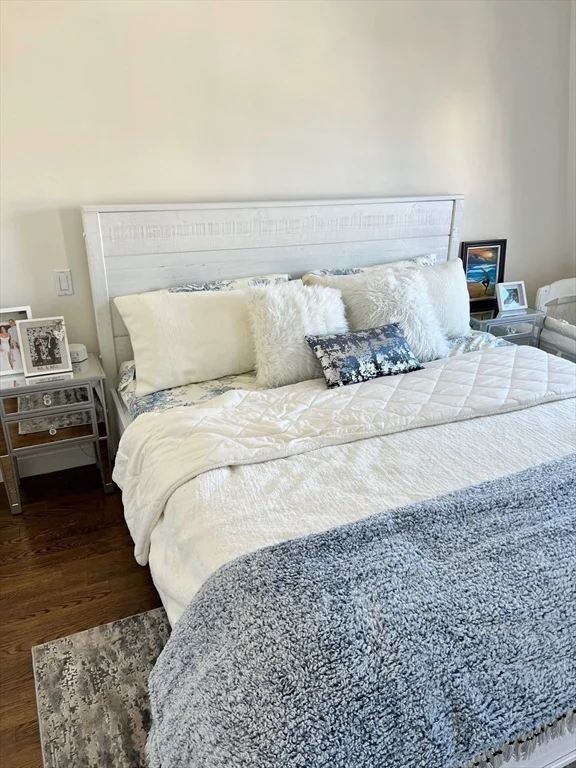 3 bed, 2 bath apartment for rent at 397 E 5th St Unit 1, South Boston — photo 8 of 14