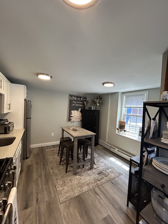 3 bed, 2 bath apartment for rent at 397 K St Unit 1, South Boston — photo 3 of 16