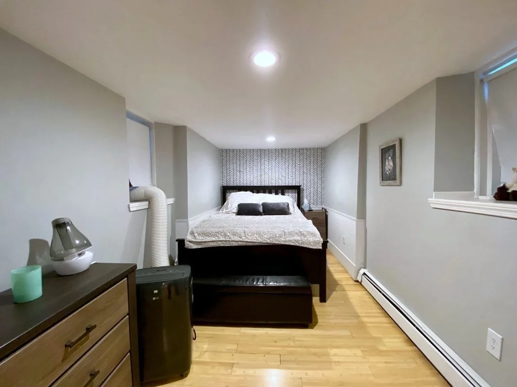 1 bed, 1 bath apartment for rent at 397 Main St Unit 1, Charlestown — photo 10 of 11