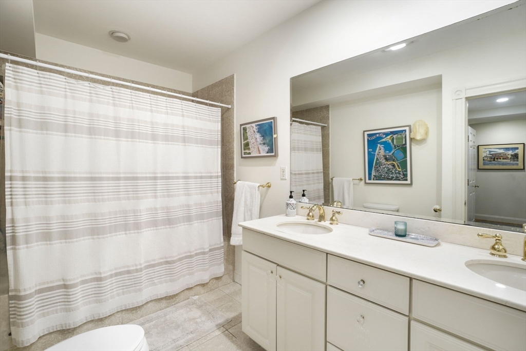 1 bed, 1 bath apartment for rent at 397 Marlborough St Unit 1, Back Bay — photo 14 of 18