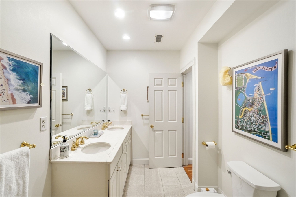 1 bed, 1 bath apartment for rent at 397 Marlborough St Unit 1, Back Bay — photo 15 of 18