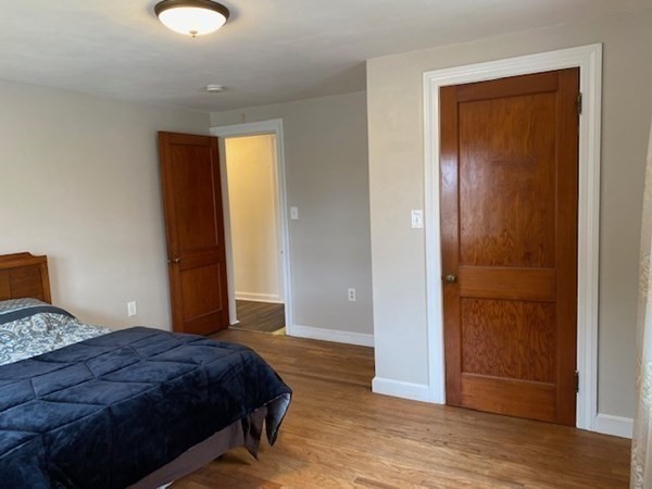 3 bed, 1 bath apartment for rent at 397 Massasoit Rd, Quinsigamond Valley — photo 14 of 25