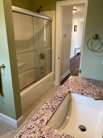 3 bed, 1 bath apartment for rent at 397 Massasoit Rd, Quinsigamond Valley — photo 16 of 25