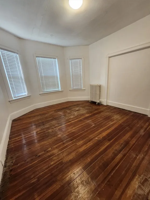 4 bed, 1 bath apartment for rent at 398-400 Spring St Unit 1, Brockton Heights — photo 4 of 13