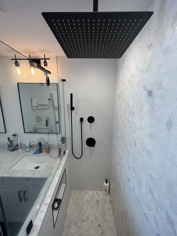 2 bed, 2 bath apartment for rent at 398 Bremen St Unit 2, East Boston — photo 16 of 20