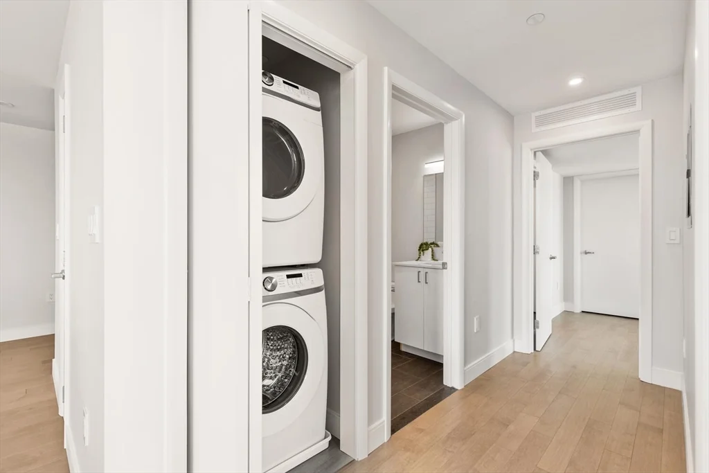 2 bed, 2 bath apartment for rent at 398 Cambridge St Unit 207, Allston — photo 9 of 12