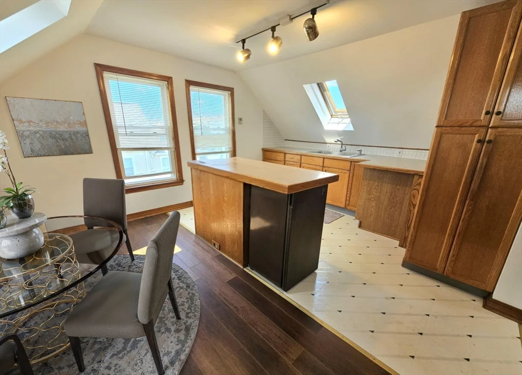 3 bed, 1 bath apartment for rent at 398 Charles St Unit 2, Malden — photo 21 of 39