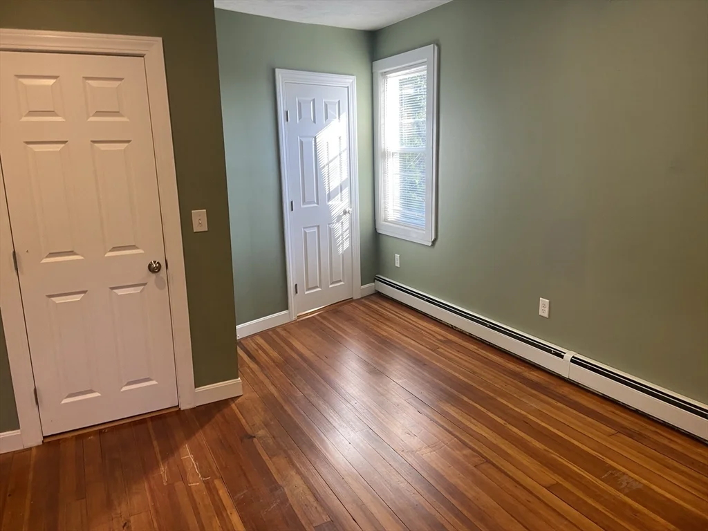 2 bed, 1 bath apartment for rent at 398 Court St Unit 3, Plymouth — photo 10 of 12