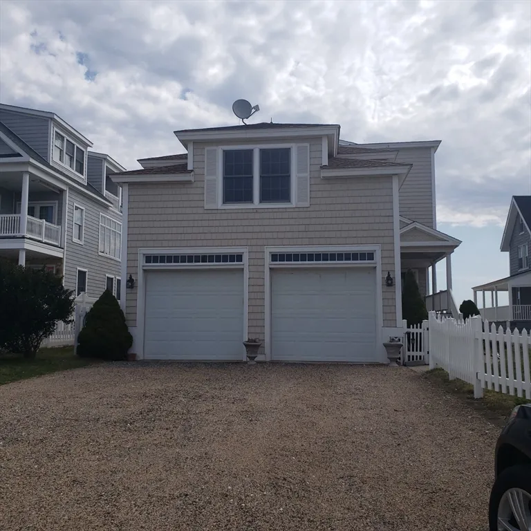 1 bed, 1 bath apartment for rent at 398 North End Unit B, Salisbury Beach — photo 12 of 13