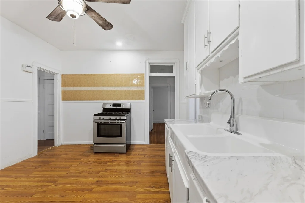 4 bed, 1 bath apartment for rent at 398 Spring St Unit 1, Brockton — photo 9 of 24