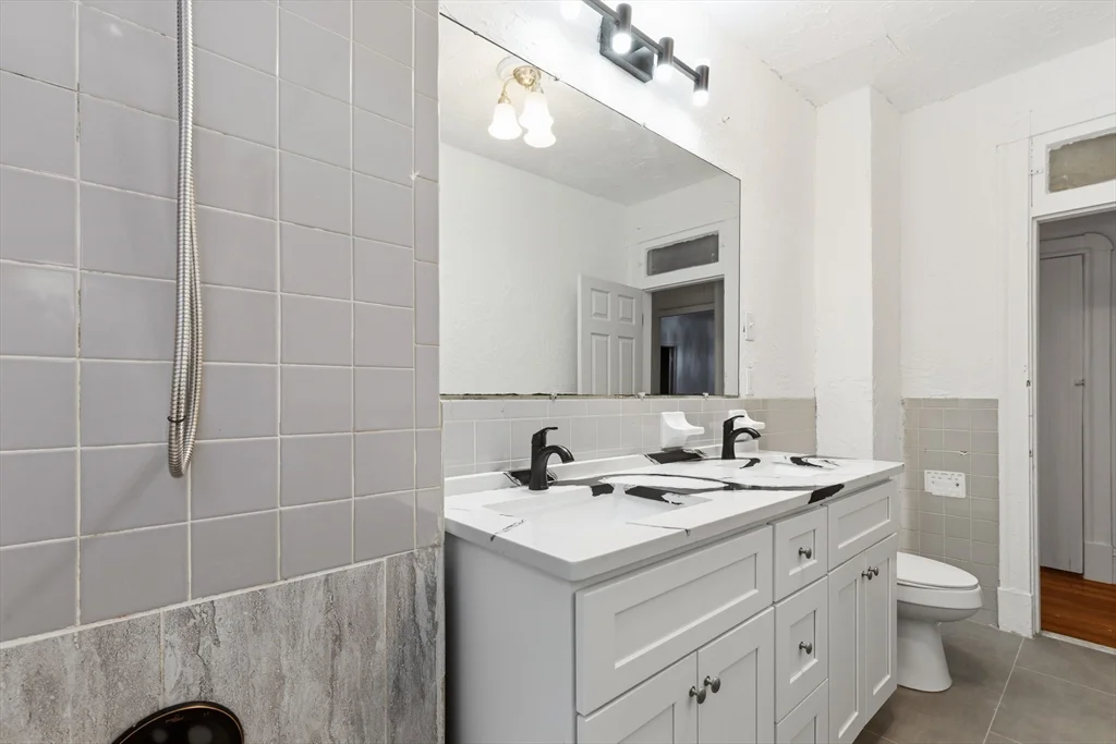 4 bed, 1 bath apartment for rent at 398 Spring St Unit 1, Brockton — photo 13 of 24