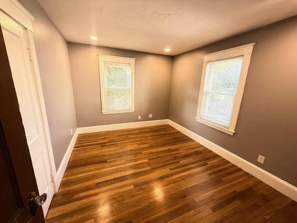 2 bed, 1 bath apartment for rent at 399-401 Beale St Unit 401, Quincy — photo 5 of 9