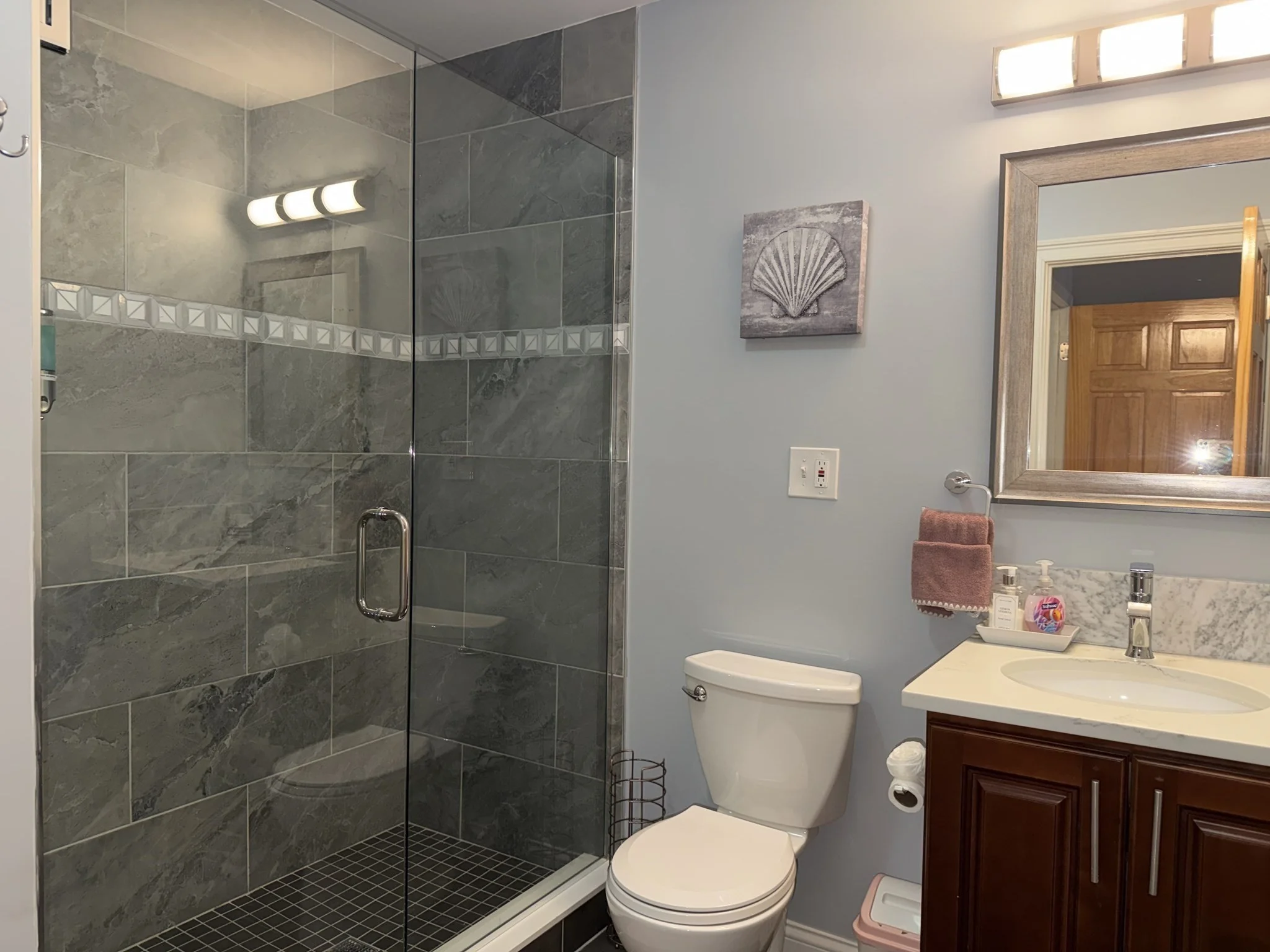 2 bed, 2 bath apartment for rent at 399 Broadway Unit 1, Bellingham Square — photo 12 of 18