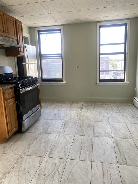 4 bed, 1 bath apartment for rent at 399 Saratoga Unit 3, East Boston — photo 10 of 11