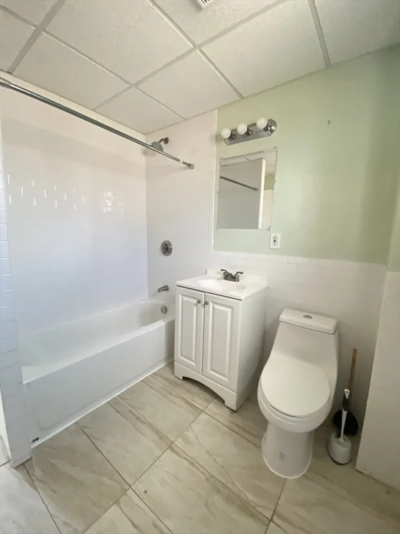 4 bed, 1 bath apartment for rent at 399 Saratoga Unit 3, East Boston — photo 4 of 11